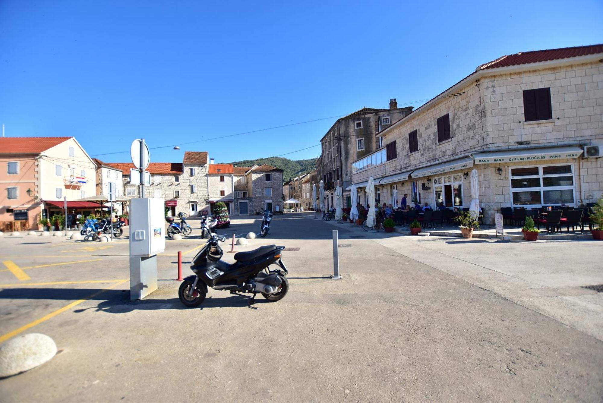 Apartments Sea & Sky Stari Grad  Exterior photo
