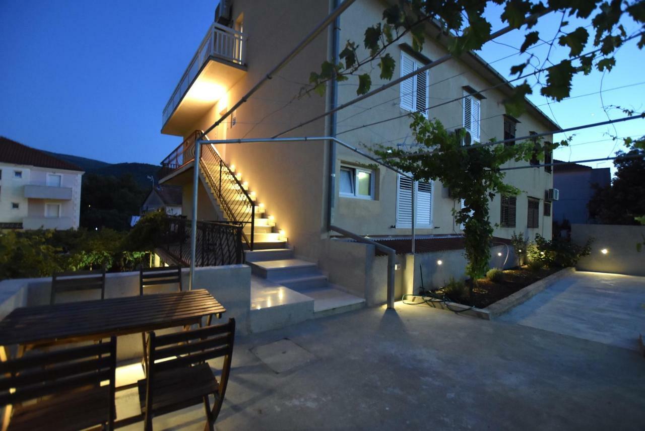 Apartments Sea & Sky Stari Grad  Exterior photo